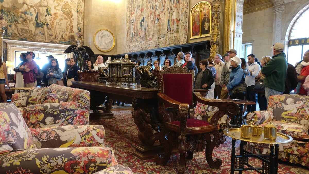 США. Сан Симеон. Замок Херста.Гостинная