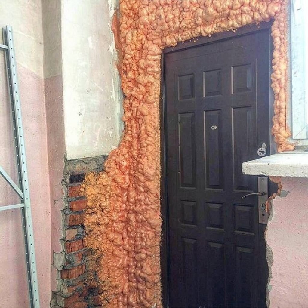 Фото: https://2krota.ru/2010/11/06/podborochka_stroitelnyx_ljapov.html