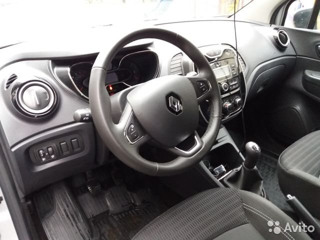 Салон Рено Каптюр