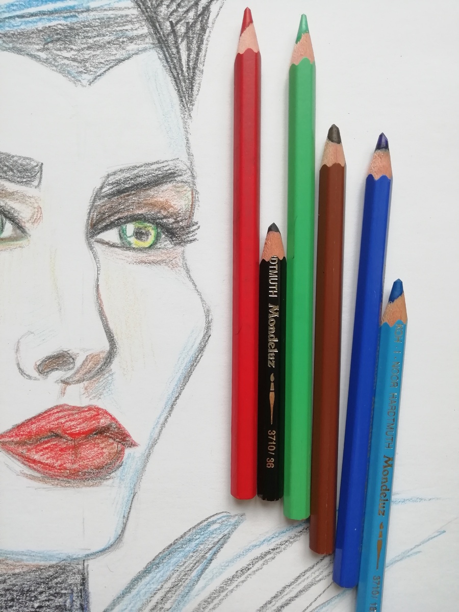 А это мой сегодняшний набросок из серии "Лучше, чем раньше, но не так хорошо, как хотелось бы" (это не диплом)) 