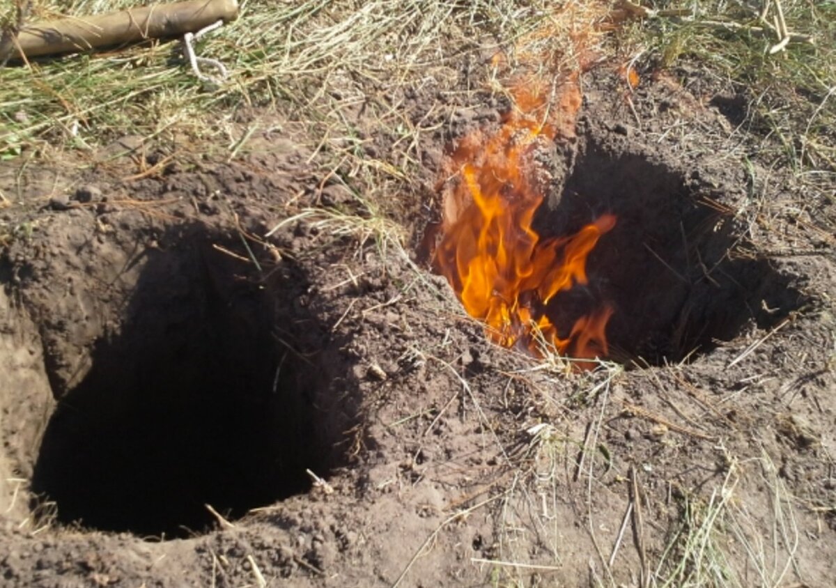 Костёр для ночёвки влесу