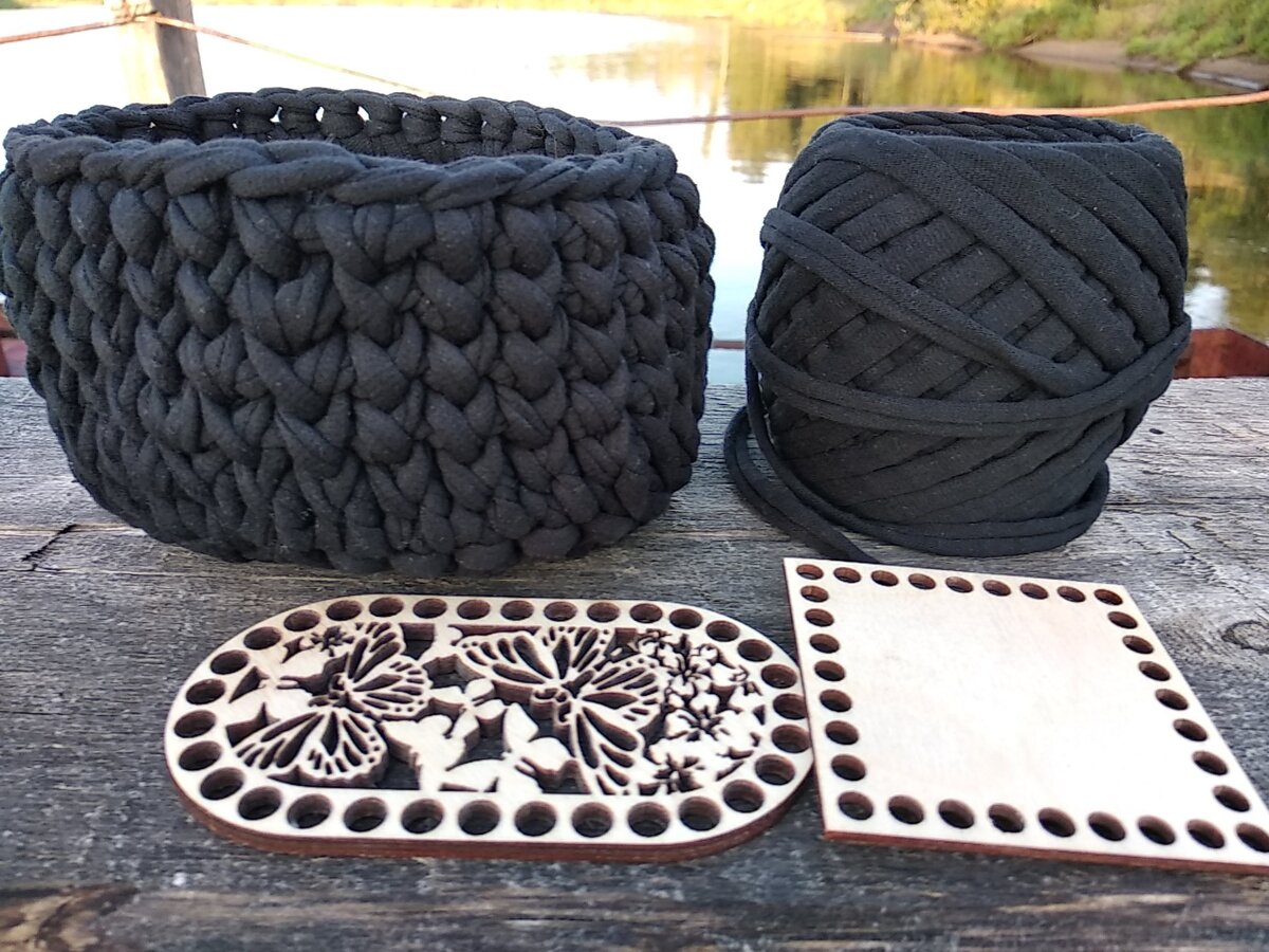 Корзины из трикотажа.