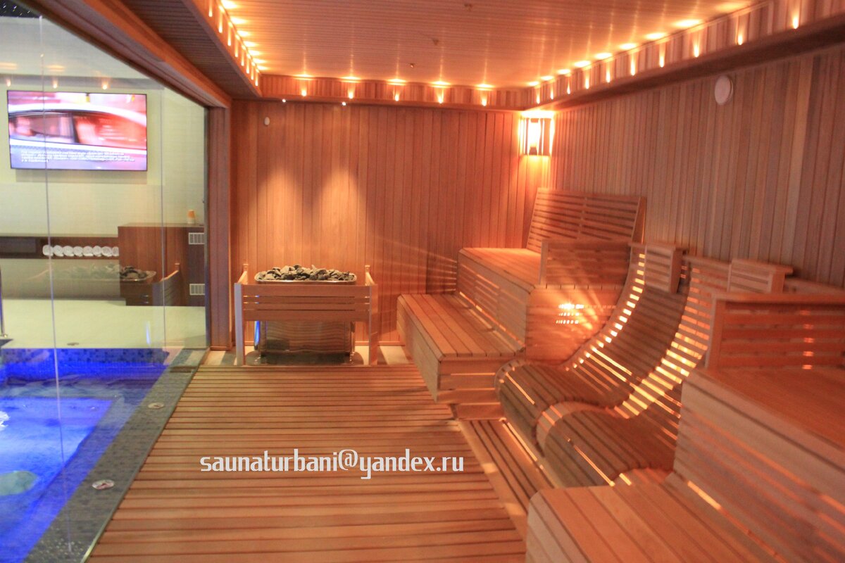 Сауна в Word-classe, красный канадский кедр, оптико-волоконное освещение и стеклянные секции 8 мм.