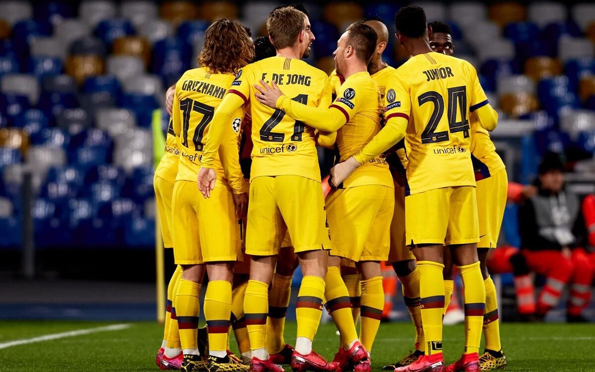 Ничья с Наполи в фотографиях