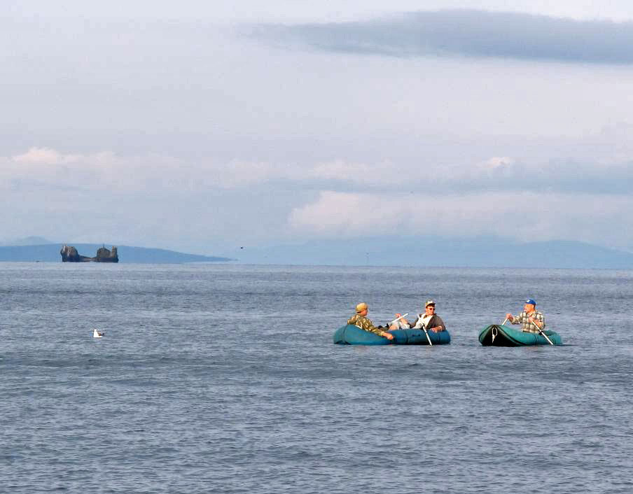 Судно на мускульной тяге тоже не нуждается в счётчике моточасов) Хотя обычные часы не помешают, чтобы вернуться домой в обозначенное время. 