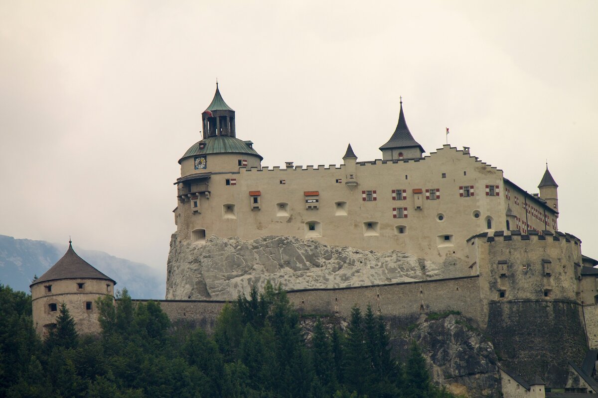 Замок HohenWerfen. Австрия