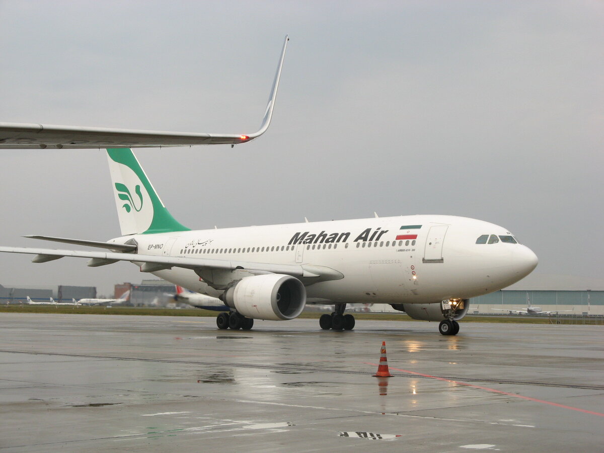 A310  Mahan Air 1