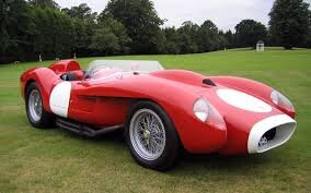 Спортивный «Феррари-250 Теста-Росса» 1957 года выпуска 