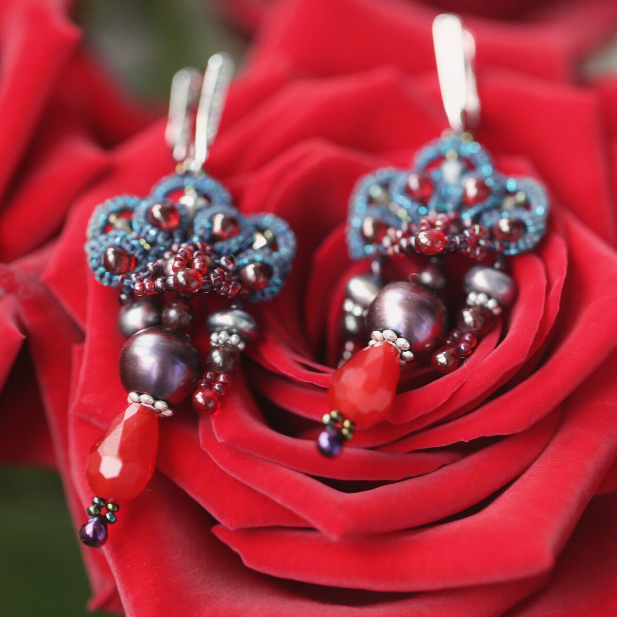 Серьги с чёрным жемчугом