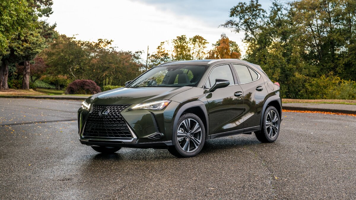 Lexus UX / фото Яндекс-картинки