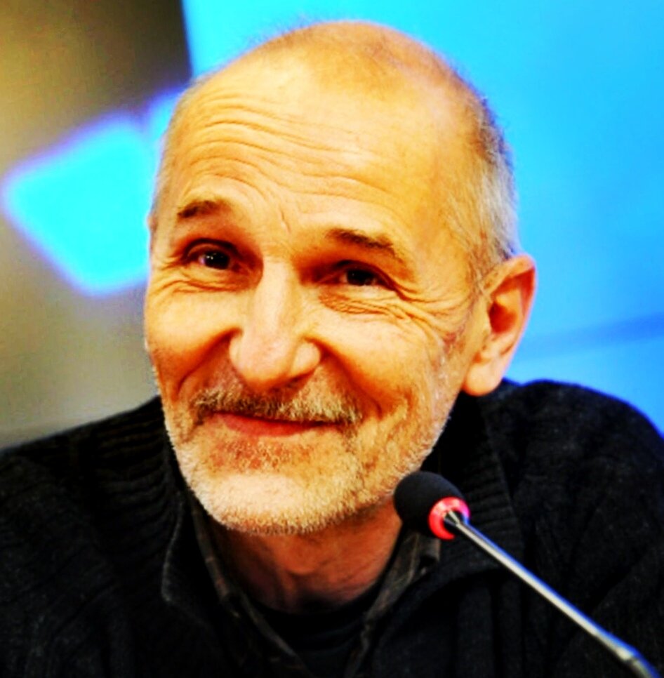 Пётр Николаевич Мамонов (14. 04.1951 — 15. 07. 2021 гг.) — рок-музыкант, актёр, поэт, писатель, радиоведущий.