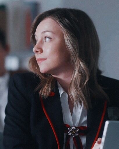 Эстер Экспозито в 1 сезоне сериала «Элита»