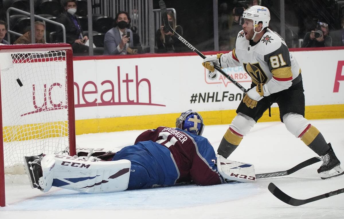 Второй гол в ворота "Колорадо"  фото: картинки яндекса.