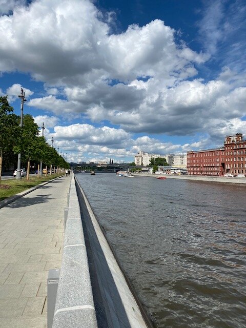 Фото сделано на Фрунзенской набережной