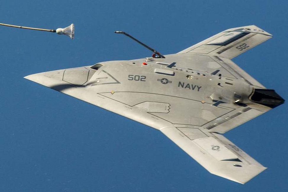 Х 47 0. БПЛА X-47b. Northrop Grumman x-47b. Northrop Grumman x-47. Mq-25 Stingray.