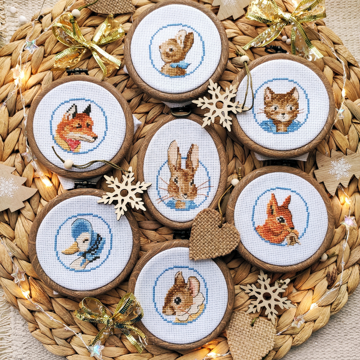 Вся, вышитая мною, серия от Вероник Ажинер. 