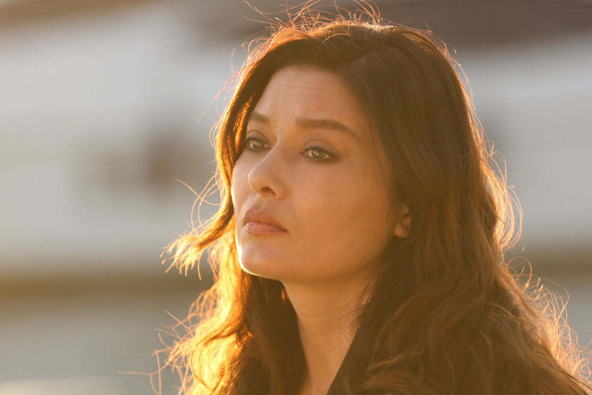 На фото главная героиня турецкого сериала "Гюльпери" в исполнении звезды турецкого кинематографа Нургюль Ешилчай