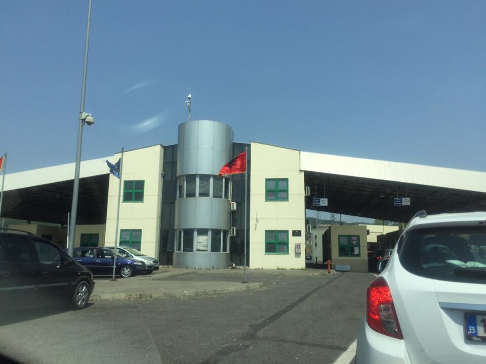 Пропускной пункт между Черногорией и Албанией