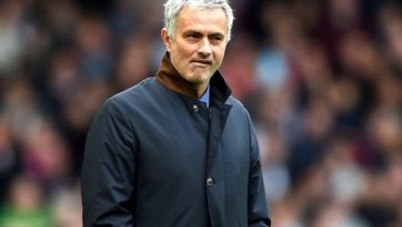 Фото: Skysports56-летний португальский тренер Жозе Моуринью может возглавить мадридский «Реал».
