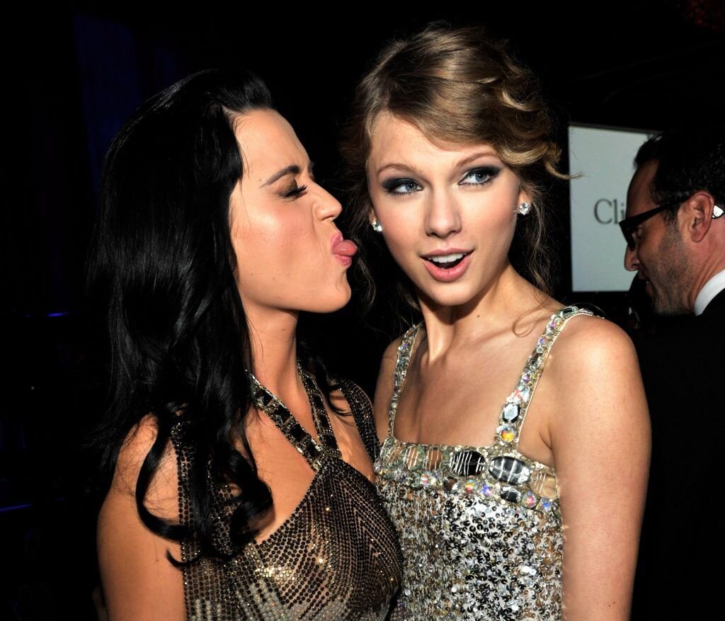 Подпишитесь на канал и поставьте лайк! Тем самым Вы поможете развитию канала :) Спасибо!