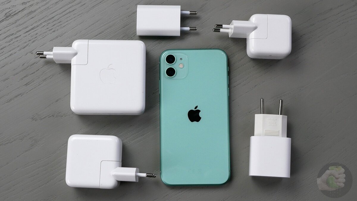 Для зарядки iPhone, начиная с iPhone 8 и новее, можно использовать адаптеры питания с поддержкой USB Power Delivery.