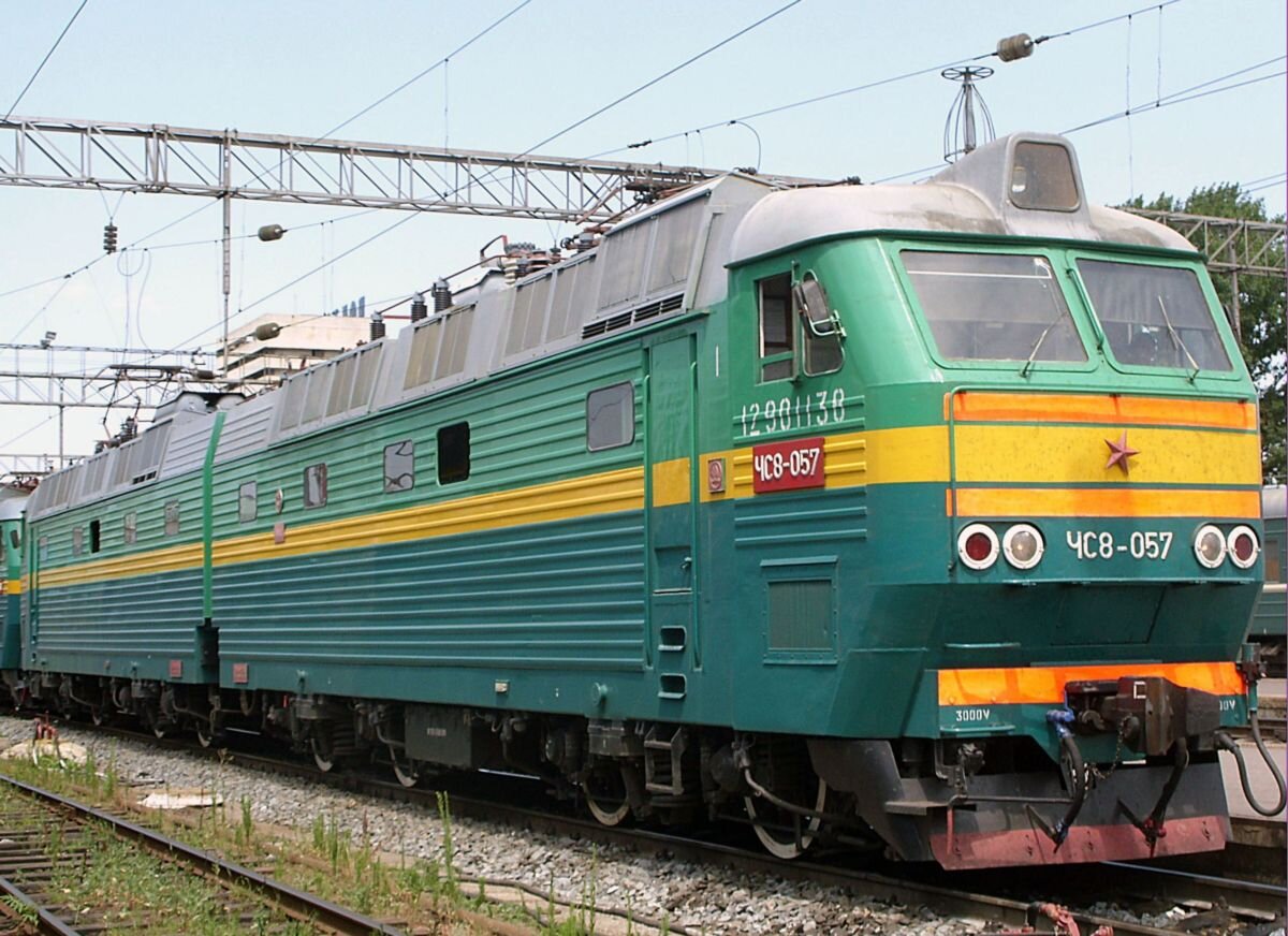 Электровоз ЧС8