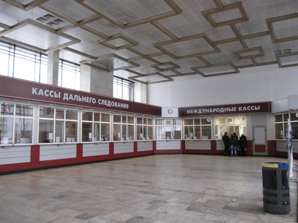 Железнодорожных билетных кассах. Белорусский вокзал пригородные кассы. Ярославский вокзал пригородные кассы. ЖД касса. Касса на вокзале.