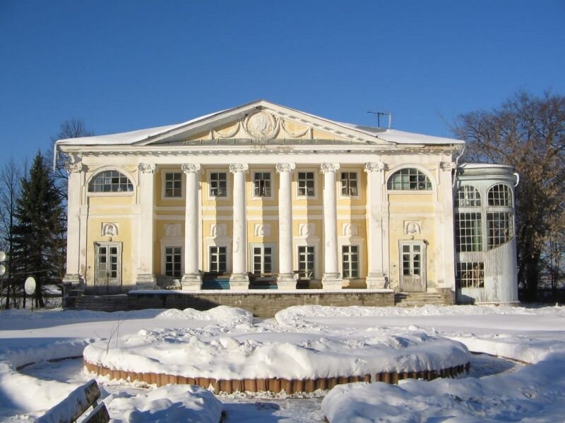 Так выглядит усадьба Долгоруких, в которой жили члены сборной страны по тяжелой атлетике.Фото: из архива автора. 