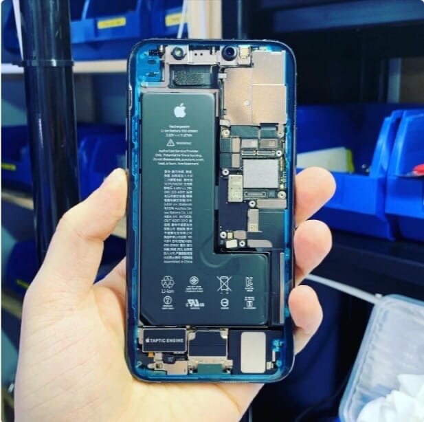 Проклейка iPhone 11