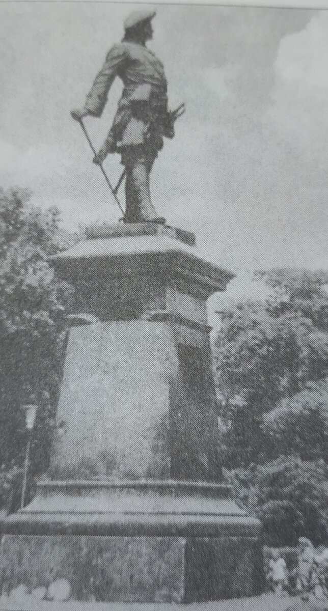 Памятник Петру Первому в Таганроге.