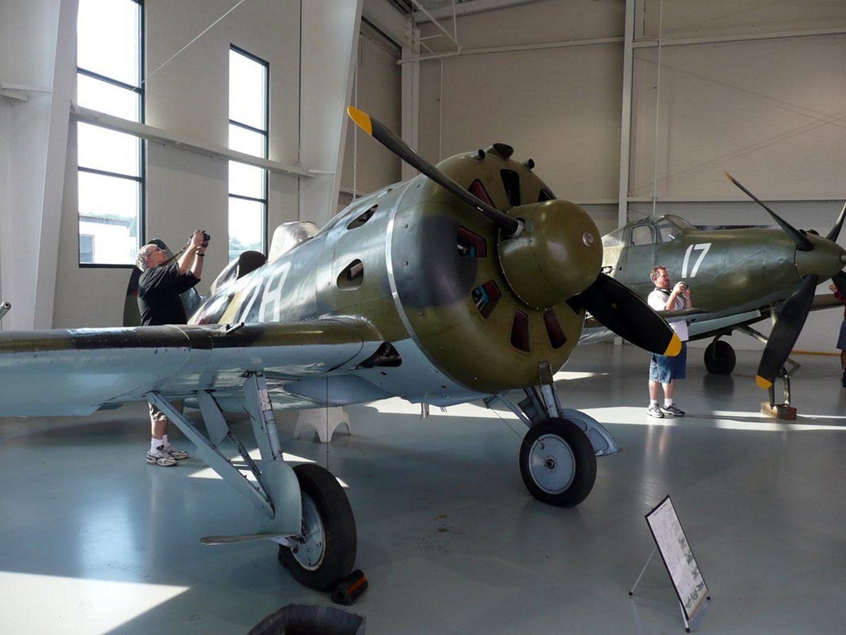 И-16 Ишачек Листайте