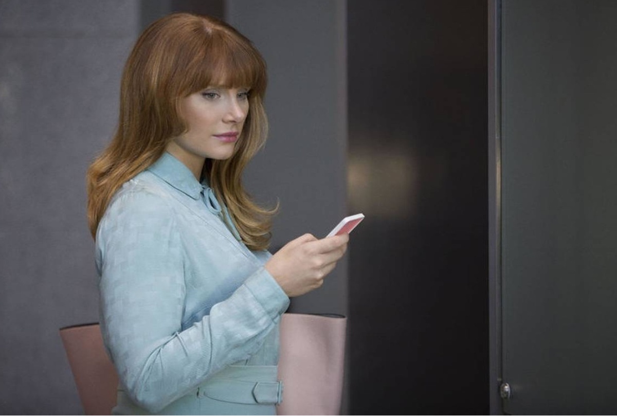 https://www.netflix.com/ru/