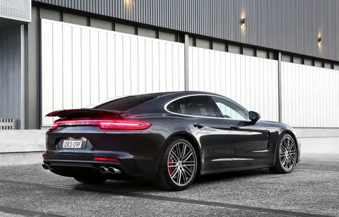 Porsche Panamera Turbo