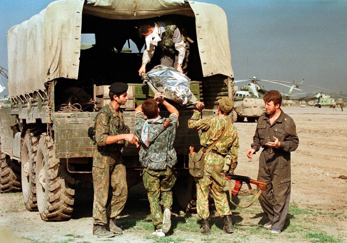 Российские военные в Чечне.