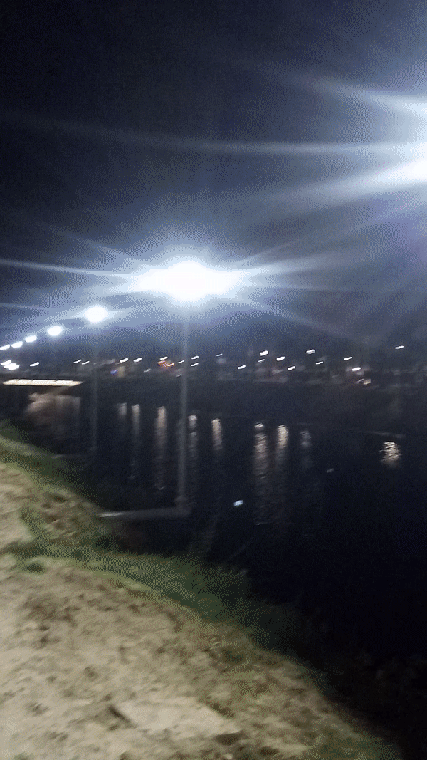 Толпа - нож в сердце интроверта. В обычный день)