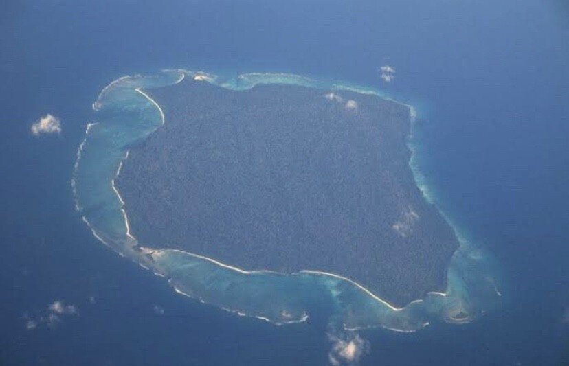 Опаснейший остров в мире все еще населен древними и нецивилизованными людьми