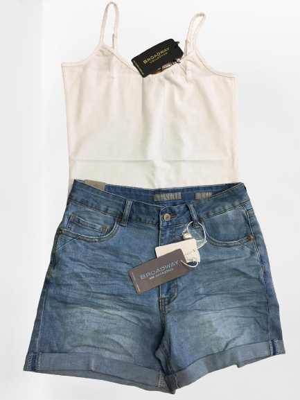 Топ и шорты Broadway