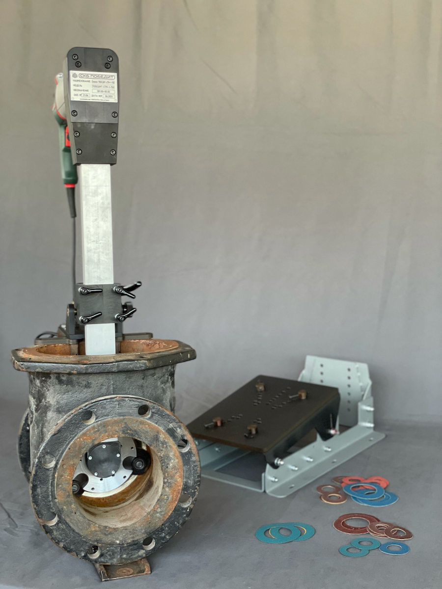 Рис. 1 Общий вид. Переносной шлифовальный и притирочный станок