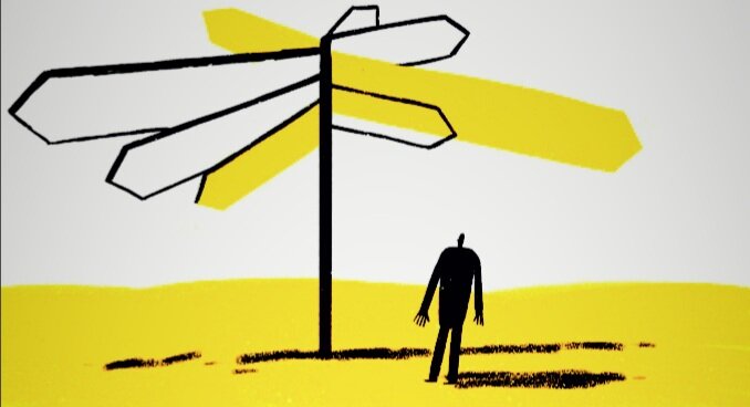 

    Корпоративное рабство.                                                                                              Звучит эффектно, но фактически это просто штамп. Никто не приковывает вас к столу и не отбирает паспорт. Вы сами выбрали этот путь - и можете сами уйти с него в любой момент: двери открыты. 
 Выход: возьмите ответственность на себя, относитесь к себе как к корпорации, сознательно планируйте свое развитие и продвижение. Откажитесь от позиции «мне должны» и замените ее позицией «я решил/я хочу».

    Стабильность.                                                                                                                                                          Любая профессия и любая должность не дают гарантий. Фирма может разориться, доход - исчезнуть. То, что вы называете стабильностью, - всего лишь «понятность», привычная рутина, ради которой вы отказываетесь от новых возможностей. Если вы научитесь отвечать за себя, то сумеете справиться с любой неопределенностью. Это умение и есть настоящая стабильность. 

    Ответственность за других.                                                                                                                          Считается, что отвечать за кого-то еще кроме себя - это тяжело, что-то вроде кандалов на ногах. На самом деле ощущение ответственности за других придает сил и заставляет искать выход из любой ситуации. Это ваша сила, а не слабость. 

   На это нужно очень много денег.                                                                                                                      Люди склонны преувеличивать сумму, которая нужна для хорошей жизни. 

    Уйти с работы - значит отказаться от амбиций.                                                                                        Амбиции - это не карьера, которой позавидуют другие, а готовность ставить свои собственные цели, жить той жизнью, которой хочется, и брать ответственность на себя. Правильное сочетание - это большая и важная цель, от которой у вас буквально мурашки бегут по телу, и маленькие скромные шаги к этой цели. 

    Для перемен нужен особый талант.                                                                                                         Талант - не пропуск в лучшую жизнь и не гарантия успеха. Всем знакомы истории людей, которые не реализовали блестящие способности. Исследования показывают, что самые главные качества для успеха - это целеустремленность, настойчивость и уверенность в себе.

    Нужно обязательно создавать свой бизнес.                                                                                       Собственное дело может стать такой же ненавистной «тюрьмой», как и работа по найму. Если беретесь делать свой бизнес - создавайте свою «работу мечты», постройте то, что устраивает вас и с идейной, и с организационной точки зрения. Собственное дело - это только формат, а не единственный вариант самореализации.