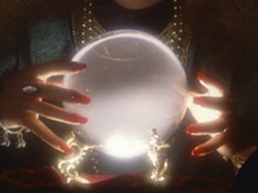 Я примерно представляю, что надеется увидеть искушенный читатель в этой публикации, но я не хочу быть банальным..