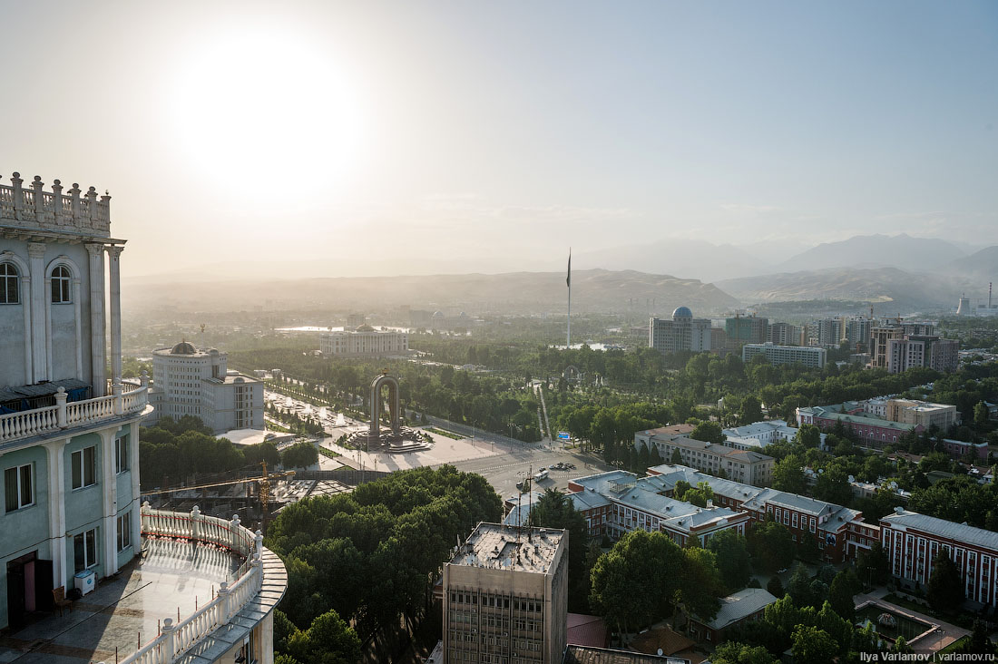 Столица таджикистана сейчас 2022. Таджикистан душанбе достопримечательности. Современный душанбе столица таджикистана. Таджикистан столица таджикистана. Столица душанбе столица таджикистана.