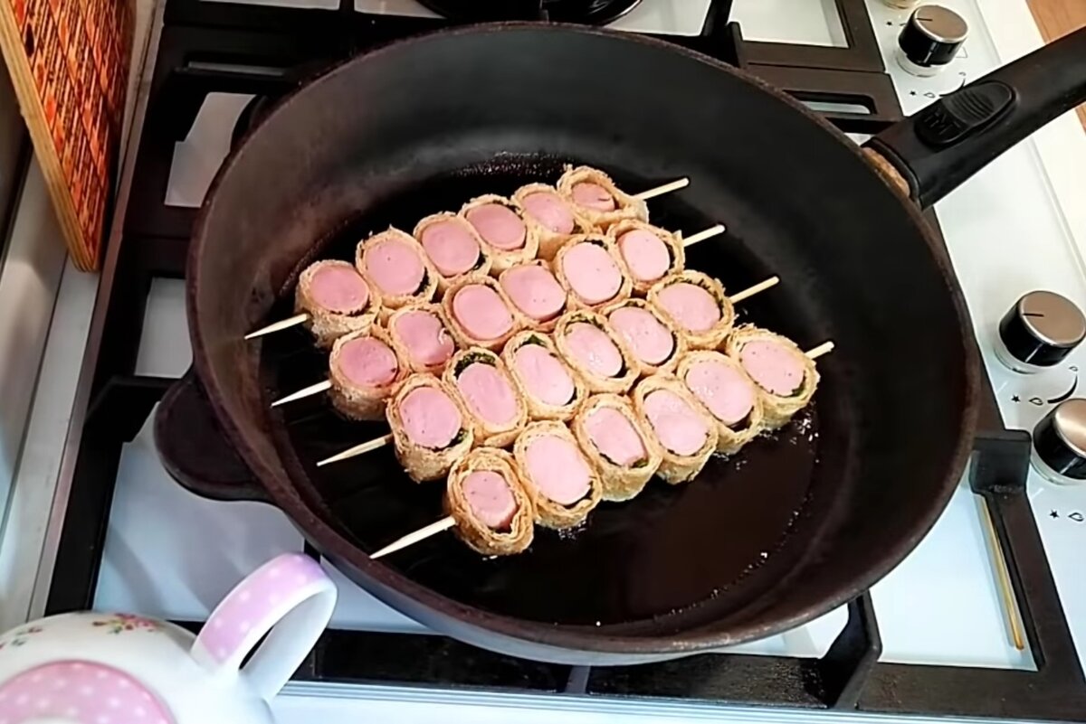 Шпажки с сосисками в лаваше. Полюбилось нам это блюдо. Очень вкусно и  быстро. Дети часто просят на завтрак. | ВкусНям🍴 | Дзен