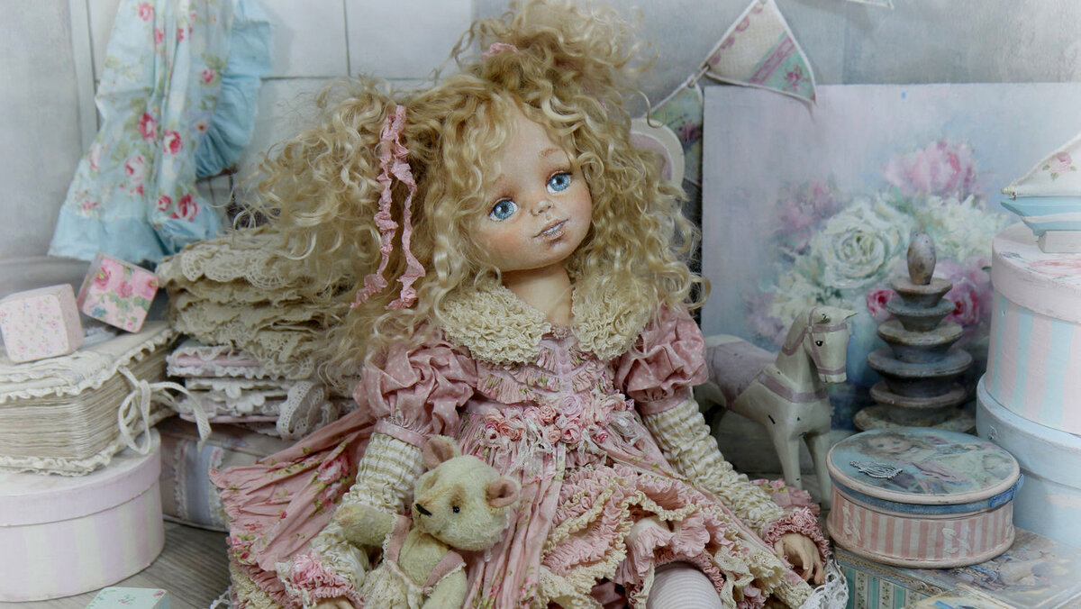 Кукольные нежности от Ариши (фото со странички автора https://clck.ru/sN2X6)