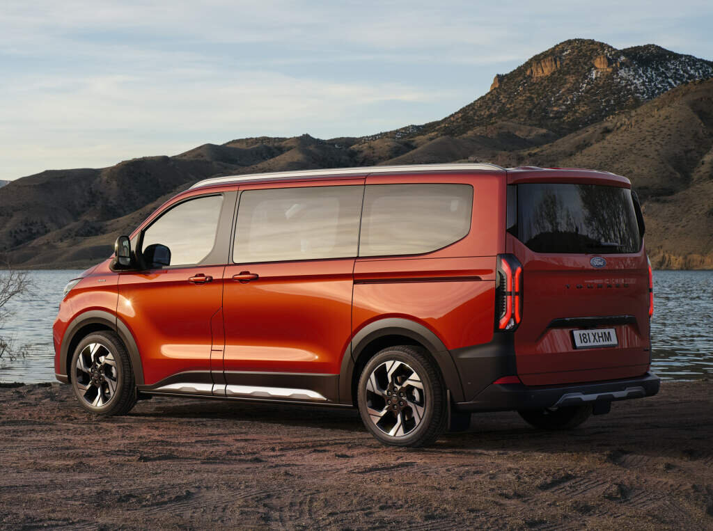 Ford Tourneo Custom II (2023-XX)