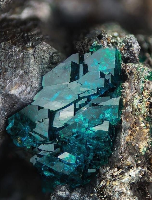 Весцелиит. Фото из свободного доступа 