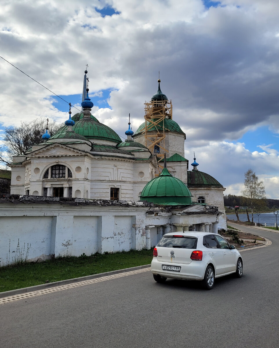 По дороге в Осташков | Параллельная Россия | Дзен