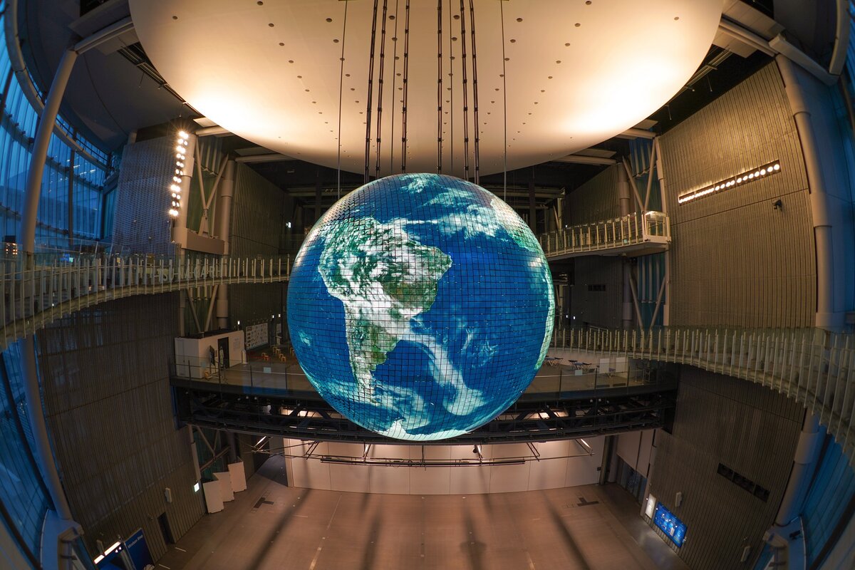 Фото by Fly D / Unsplash