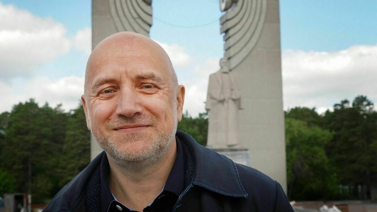     Захару Прилепину присвоено звание подполковника Росгвардии в связи с назначением заместителем командира полка особого назначения «Оплот». Об этом политический деятель сообщил в личном Telegram-канале.