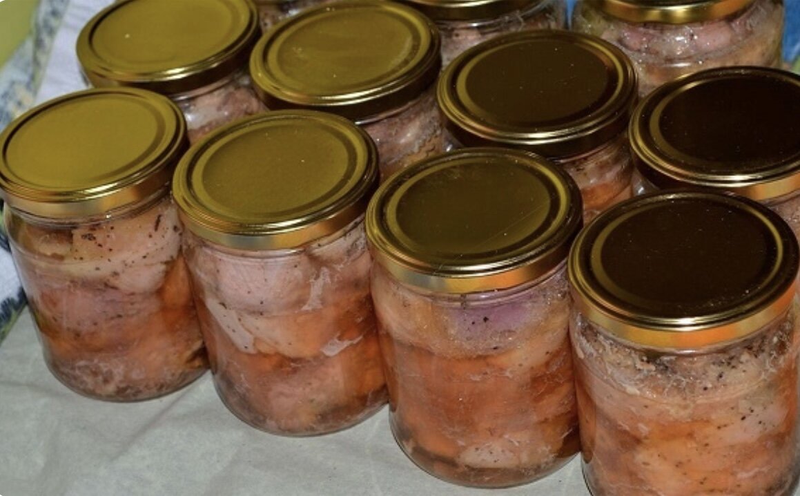 Тушенка из свинины в домашних условиях: рецепт с фото пошагово, как приготовить