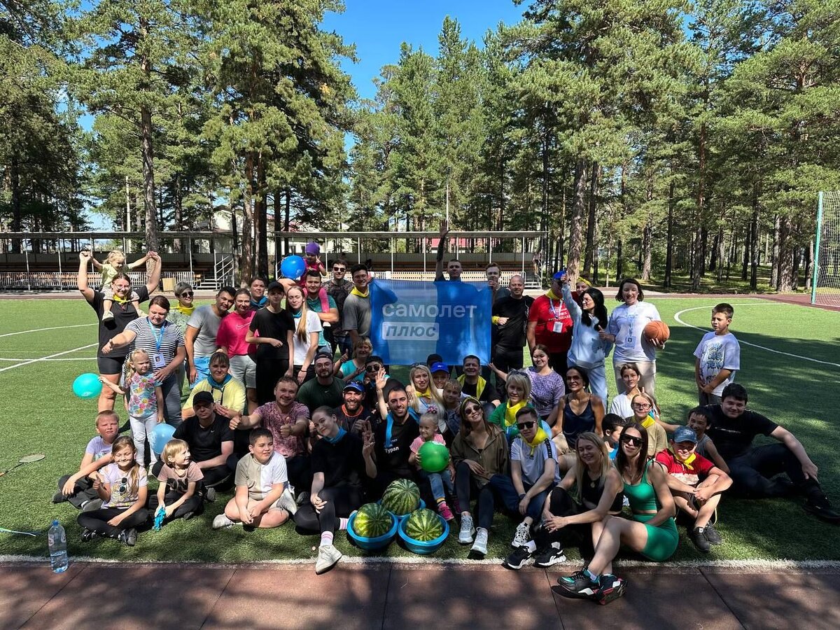 Наша компания Самолет Плюс 